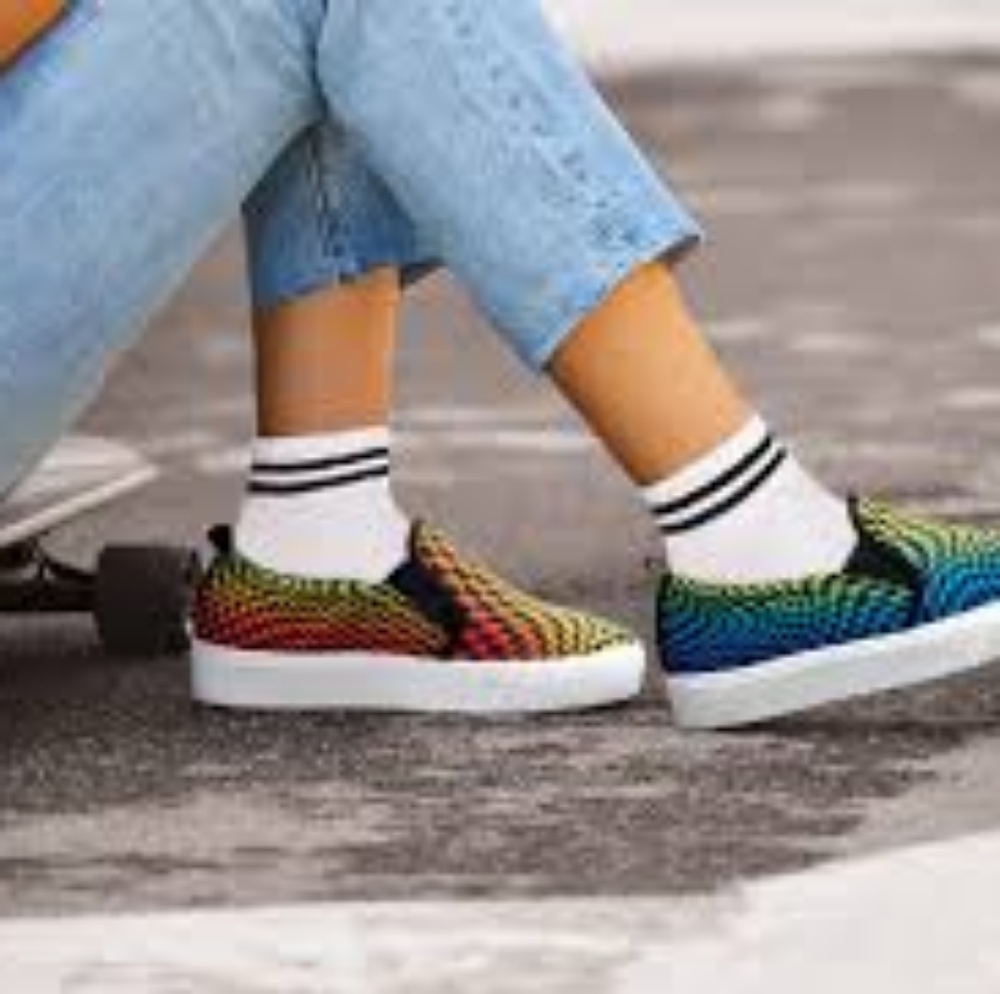 Skechers poppy psychedelic steps